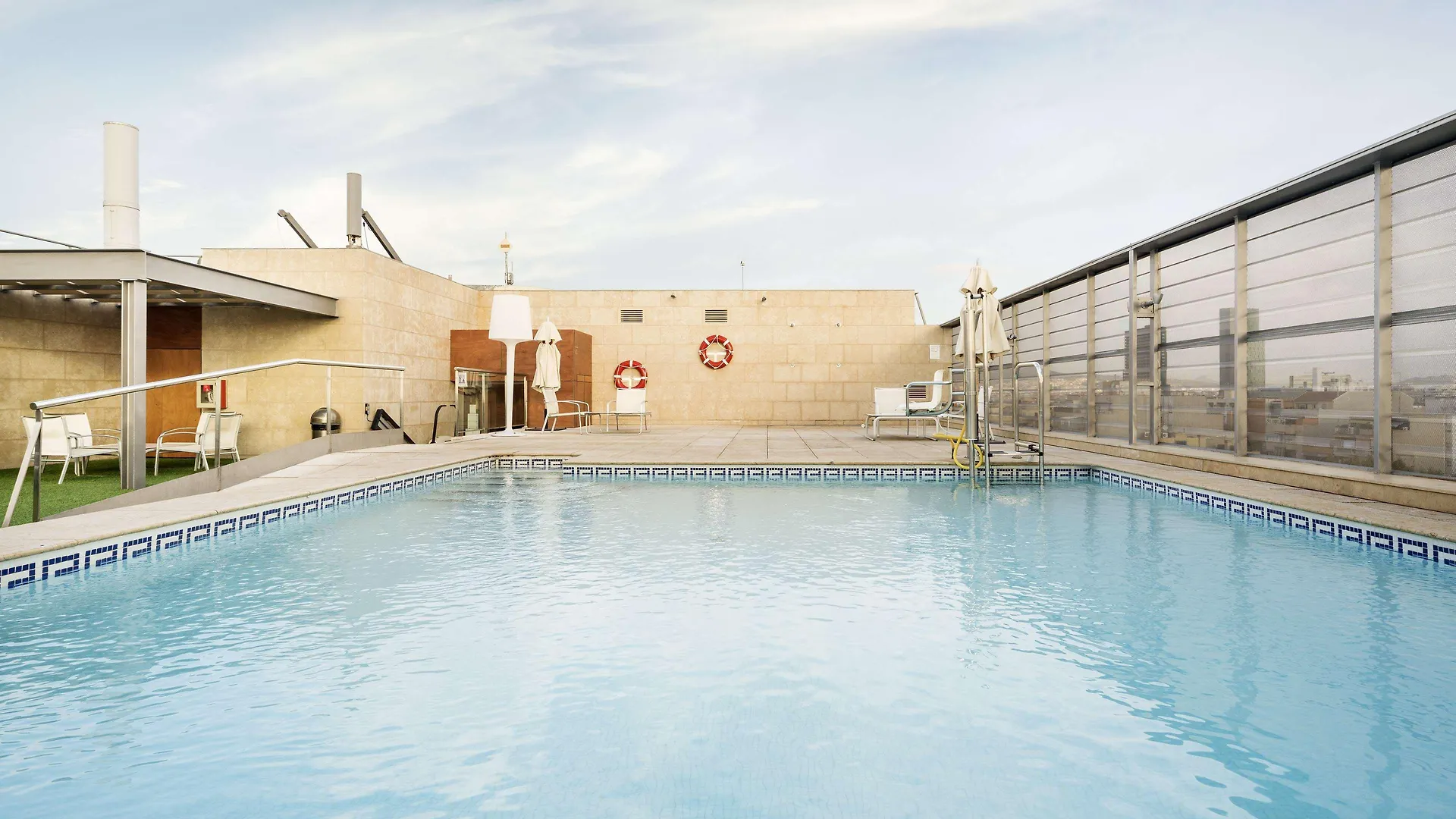 Ilunion Barcelona Hotel