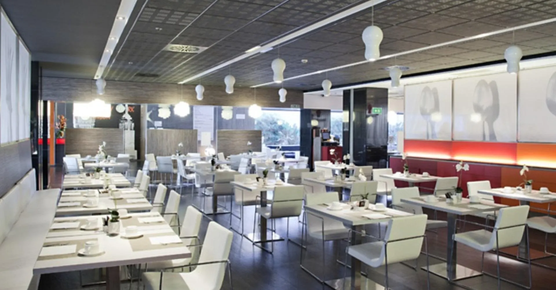 Ilunion Barcelona Hotel
