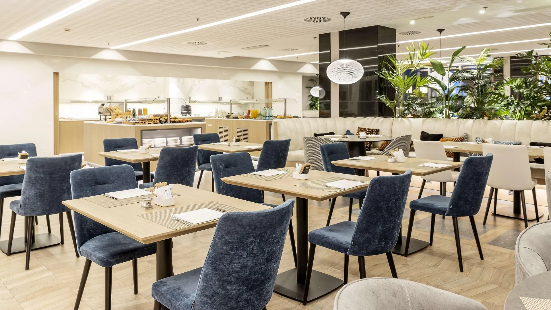 Ilunion Barcelona Hotel Spain