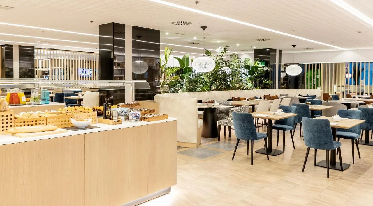 ****  Ilunion Barcelona Hotel Spain