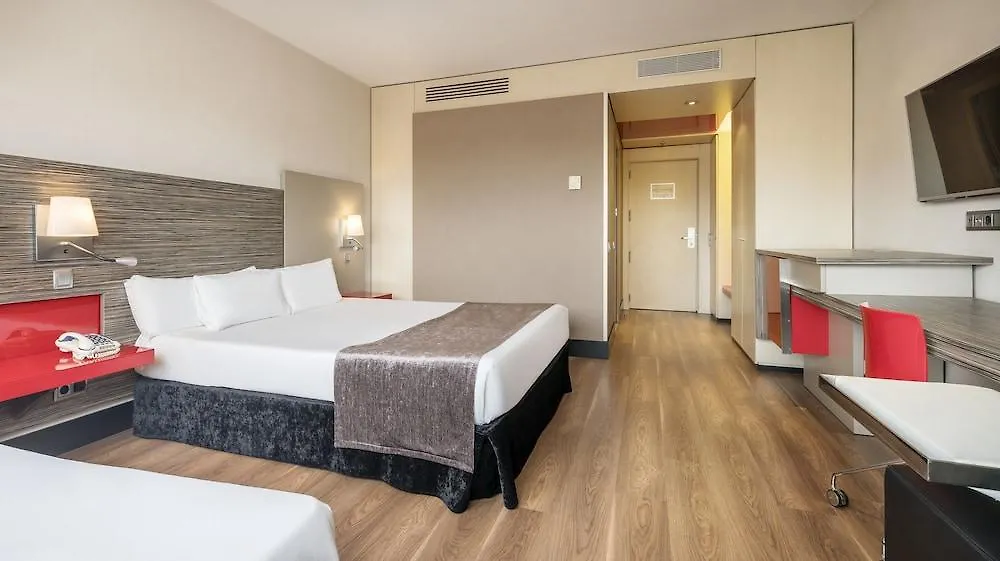 Ilunion Barcelona Hotel