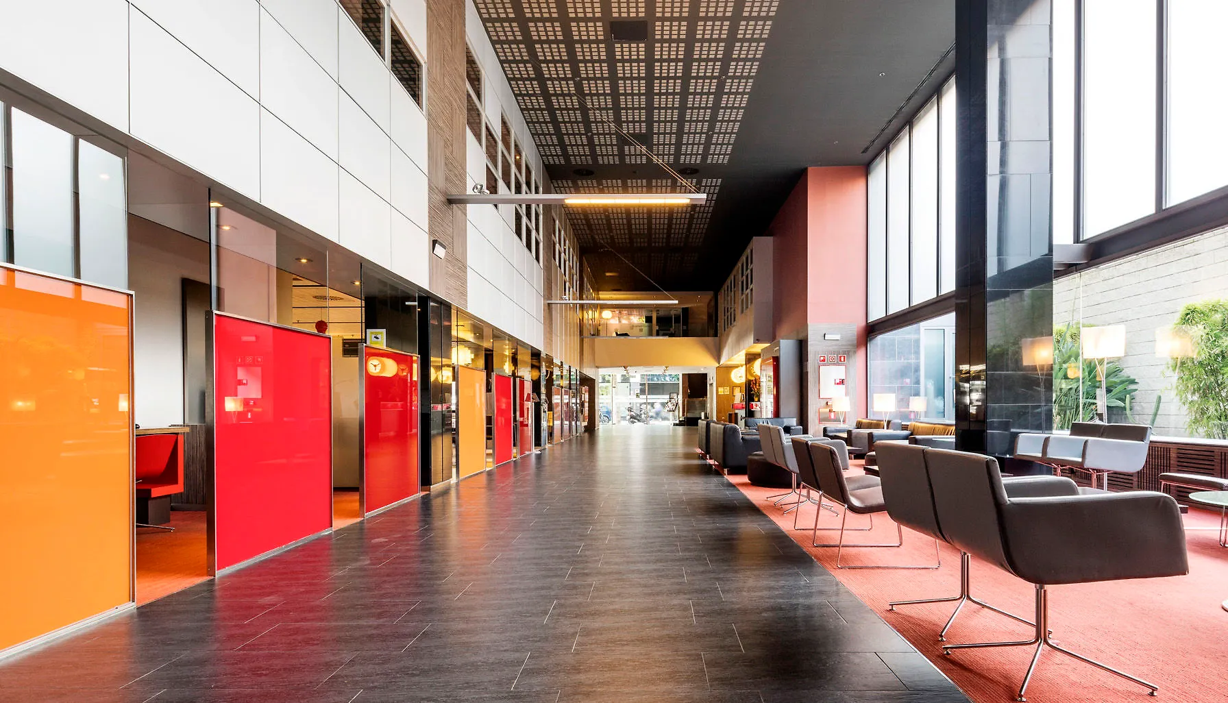 Ilunion Barcelona Hotel