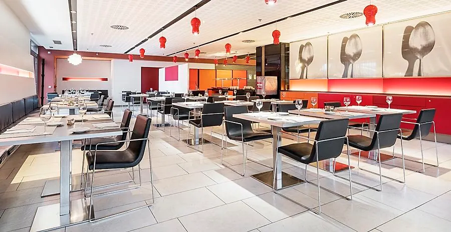 Ilunion Barcelona Hotel