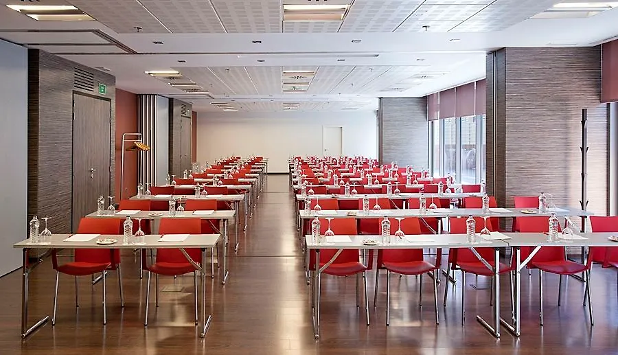 Ilunion Barcelona Hotel